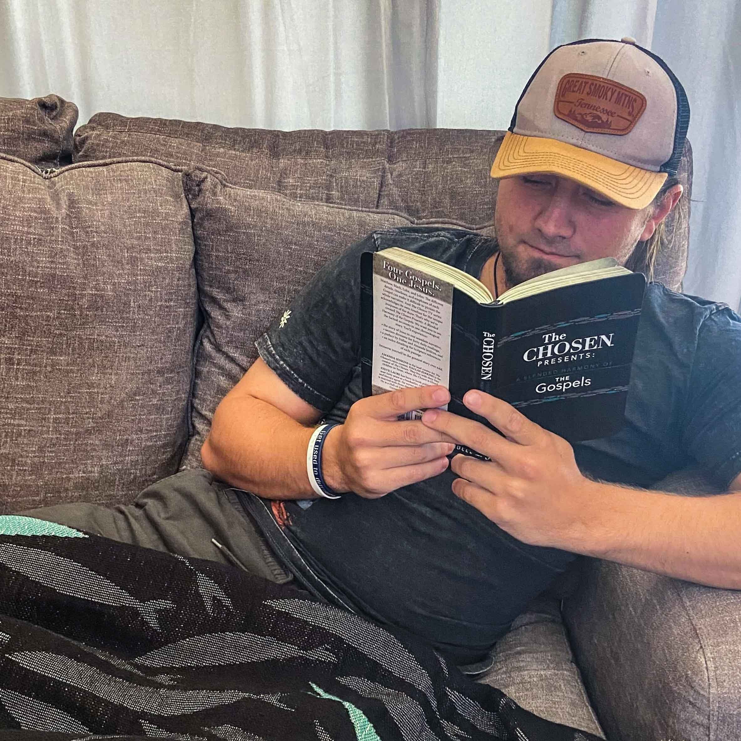 The Chosen Presents: A Blended Harmony of the Gospels - Image 6